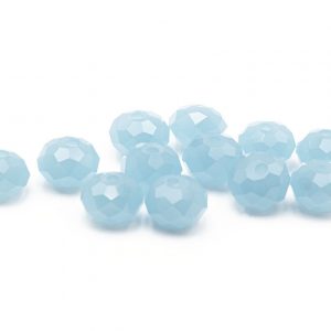 12 Glasschliffperlen in opak hellblau, 8 mm | vintageparts.eu