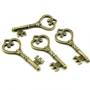 4 große Schlüssel in antik Bronze | vintageparts.eu