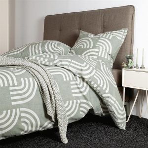 Janine Feinbiber Bettwäsche Davos 65157-06 Geometrisch Salbei 135×200 | Bettenhaus-Breuer