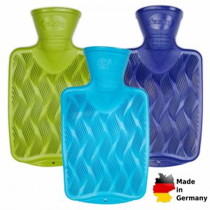 Fashy Wärmflasche Halblamelle 0,8L mit 3D Oberfläche | Rutscherlebnis-Shop