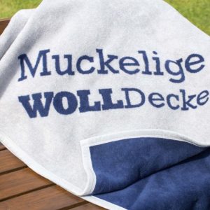 Muckelige WOLLDecke (grau/blau) | WOLL Onlineshop