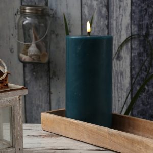 LED Stumpenkerze MIA – Echtwachs – realistische 3D Flamme – H: 20cm… | Home-and-Living