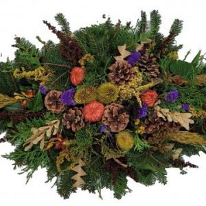 Gesteck mit Tanne -Allerheiligen Grabspange zum Totensonntag | Flora Trans