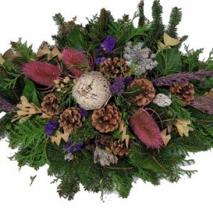 Gesteck Allerheiligen Grabspange Winter Friedhof | Flora Trans