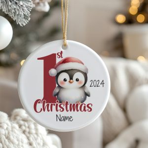 Weihnachtskugel mit Namen Erstes Weihnachten mit Pinguin | Graz Design
