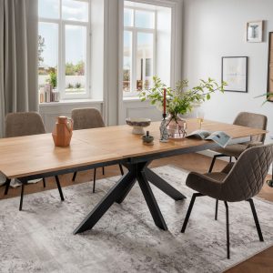 Esstisch Casta in Wildeiche massiv mit integriertem Auszug | massive-naturmoebel